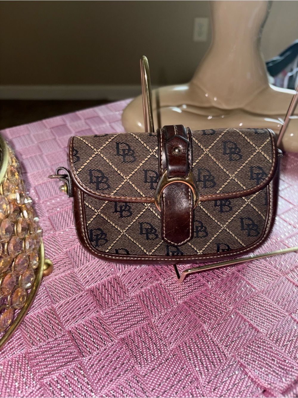 Dooney and bourke